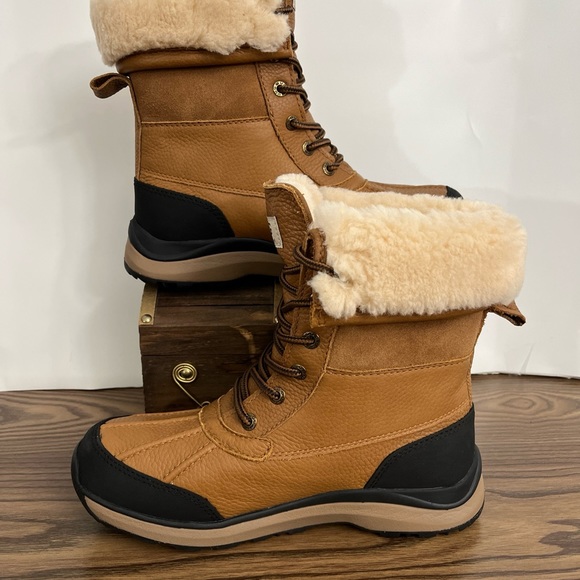 UGG Women's Adirondack III Chestnut Brown Waterproof Leather Snow Boots  Size 8 - Picture 4 of 12